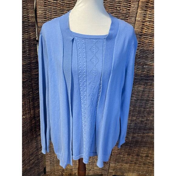 Blair Sweaters - EUC! Blair Open Cardigan W/ Attached Sweater Camisole M